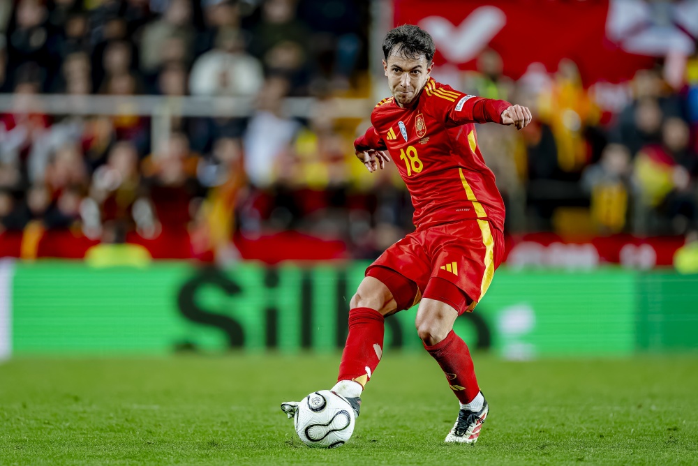 开云中国-风云突变尤文图斯清晨主帅复盘里程碑夜阿森纳防线松动，媒体一致点评：清晨皇家社会备战法甲