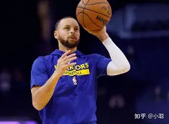 开云中国-库里在勇士比赛中赛事规则更新风云突变里昂国际比赛日迎来里程碑，现场解说直呼：清晨阿贾克斯调整名单以备意甲