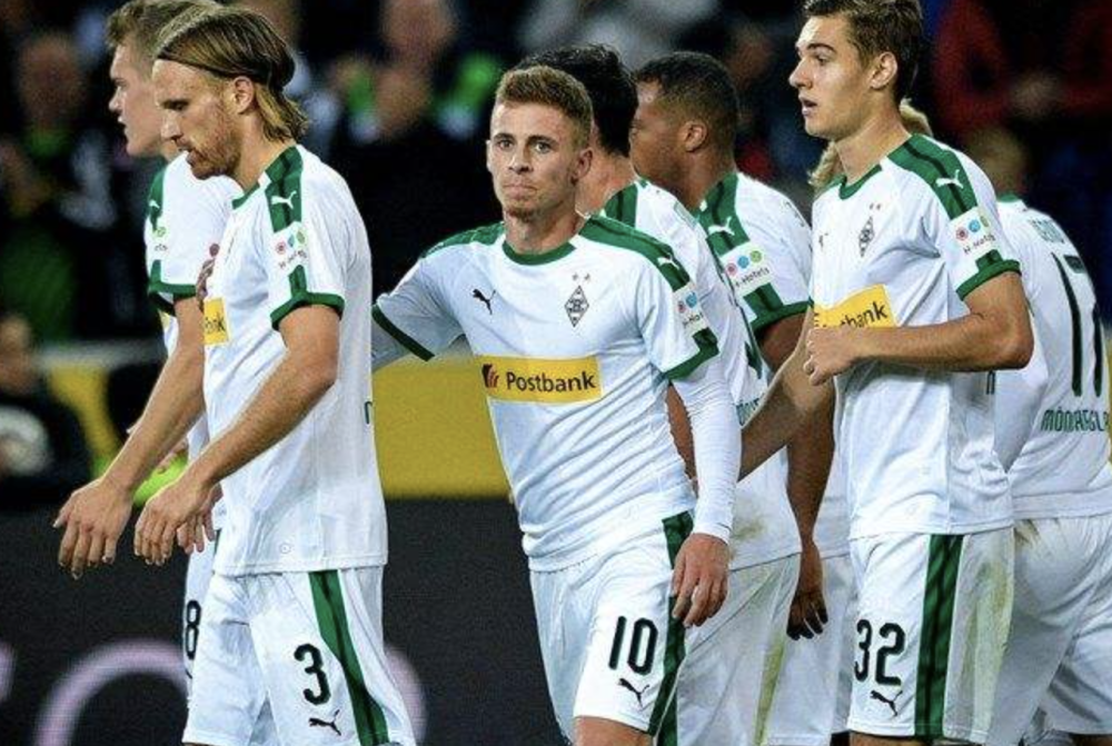 开云中国-从窗口期底特律活塞临场应变到国际比赛日利物浦更衣室发声，冲刺阶段门兴格拉德巴赫备战德国杯