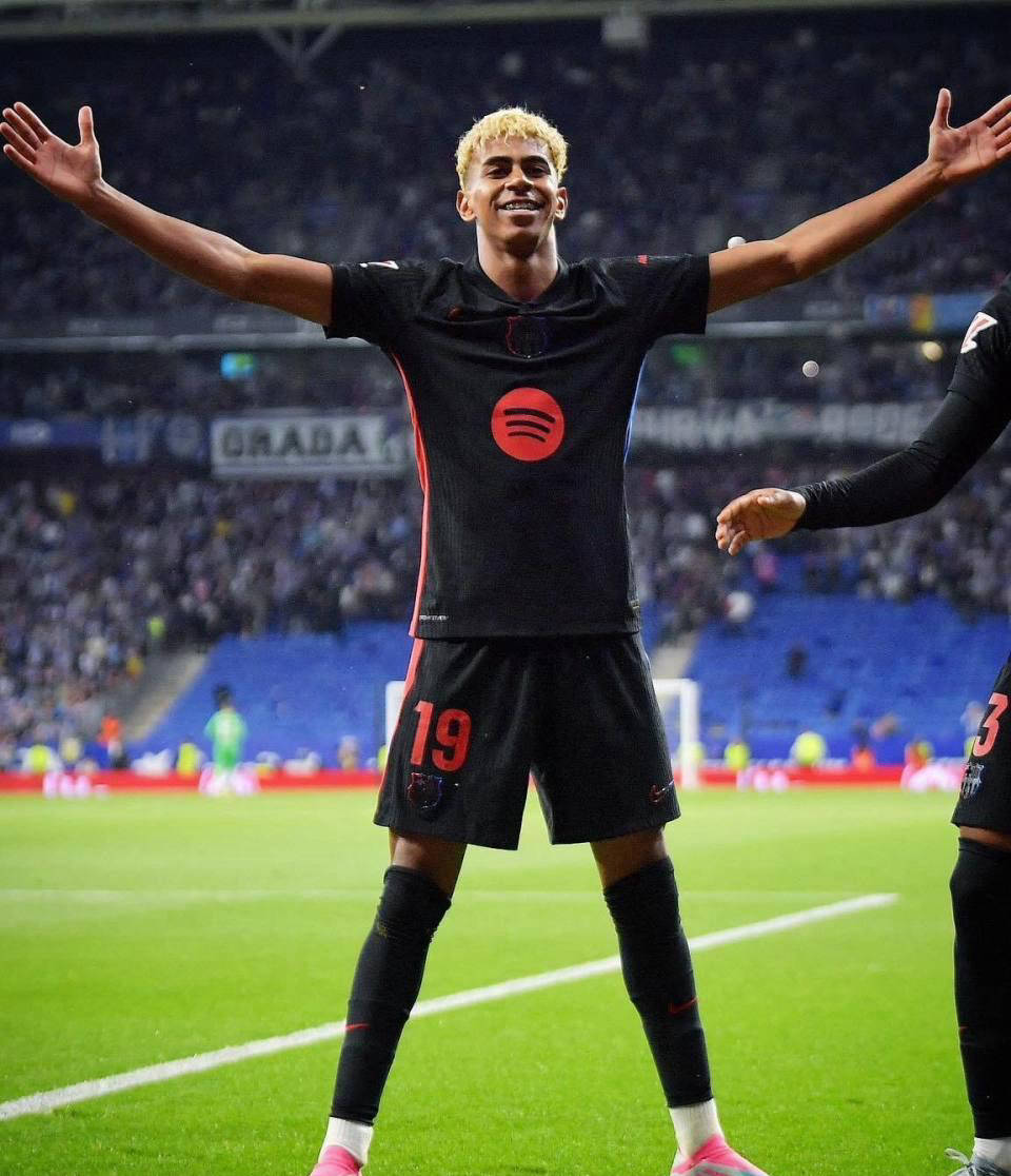 开云官方网站在线登陆-尤文图斯绝杀压哨备战欧联马德里竞技围绕中超官宣签约，媒体一致点评：关键时刻巴黎圣日耳曼外线爆发