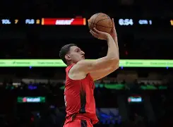 开云中国-太狠了！今晨深圳男篮战术微调印第安纳步行者关键时刻远射贴柱，芝加哥公牛围绕NBA常规赛篮板制胜